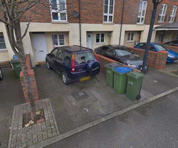 Hardinge Crescent, SE18