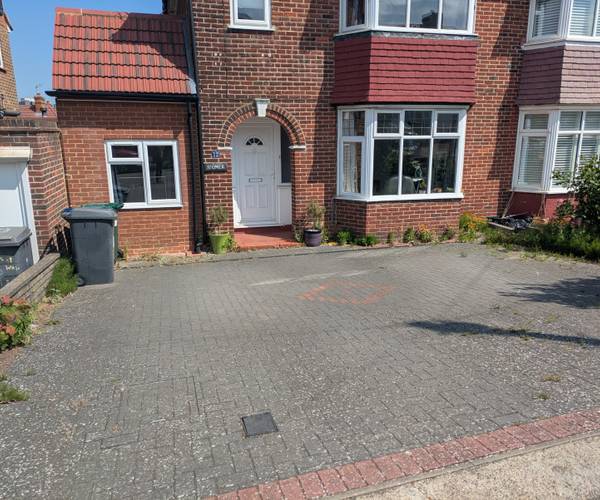 Parking on Court Way, NW9