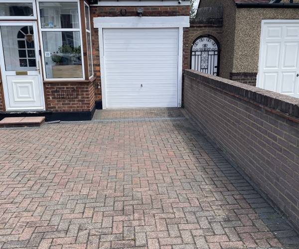 Parking on Churchill Avenue, HA3