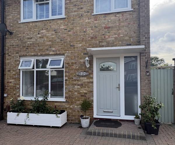 Brunswick Avenue, RM14