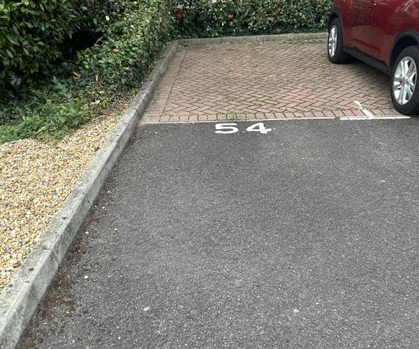 Parking on Rollesbrook Gardens, SO15