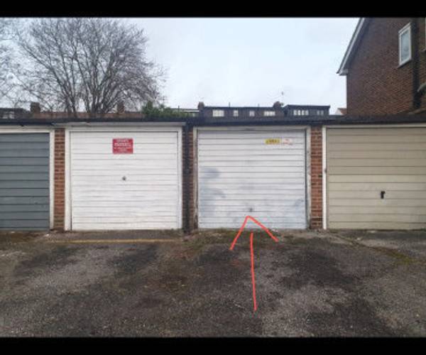Parking on Margaret Way, IG4
