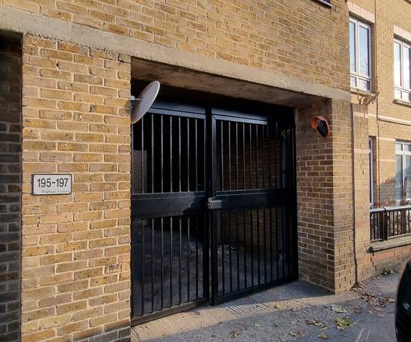 Wood Street, E17