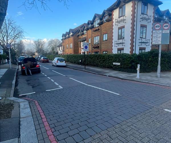 Marksbury Avenue, TW9