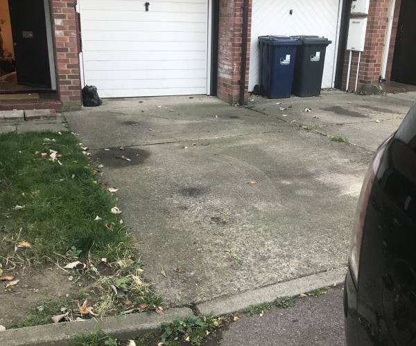 Parking on Lister Close, W3