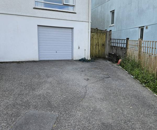 Parking on Bronescombe Close, TR10