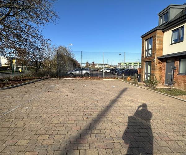 Sundon Park Road, LU3