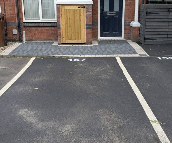 Haslington Road, M22