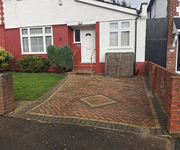 Selworthy Road, SE6