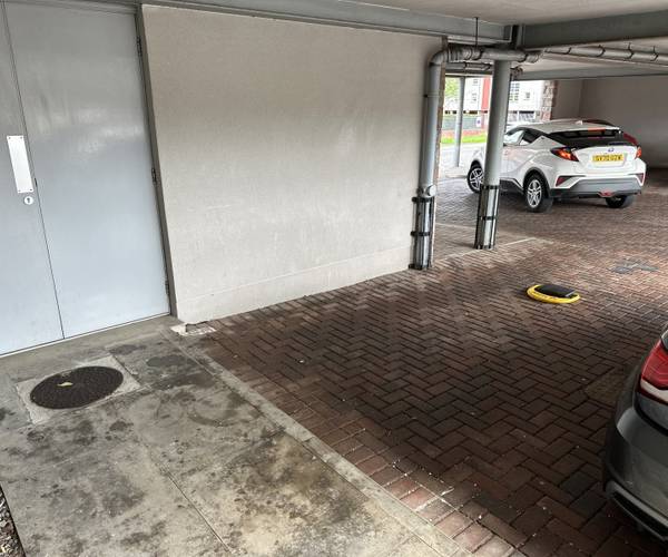 Parking on Ashgrove Road, AB25