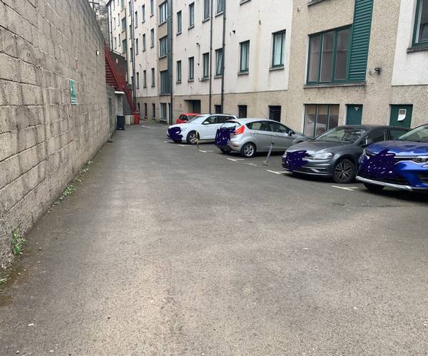 Parking on East Fountainbridge, EH3
