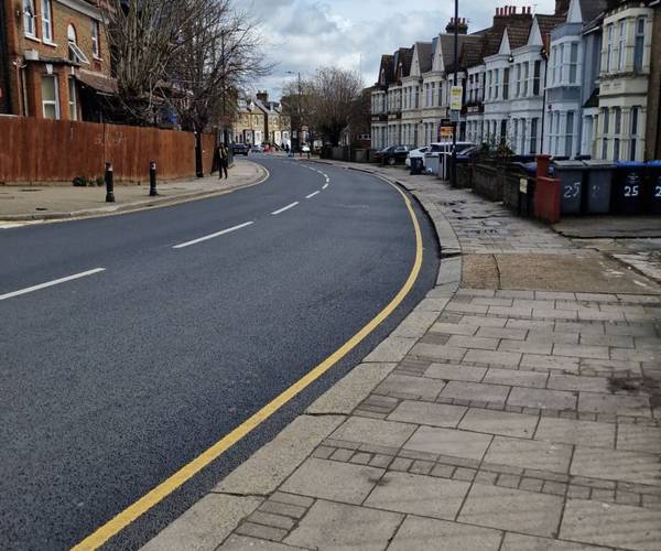 Driveway in Acton Lane, NW10