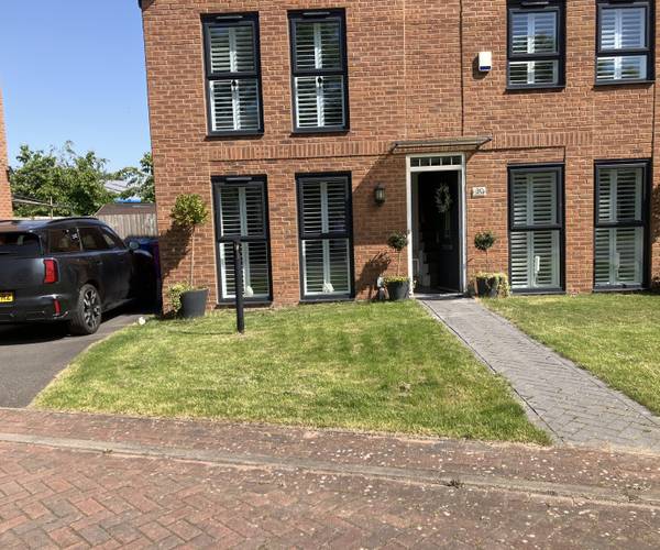 Warmwell Close, L24