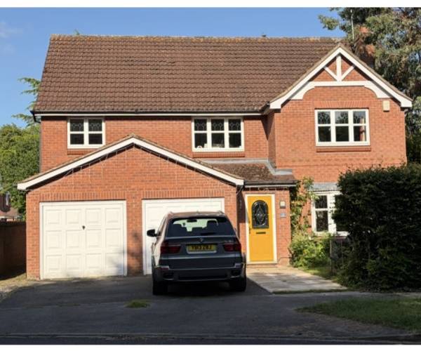 Parking on Beaufort Close, YO10