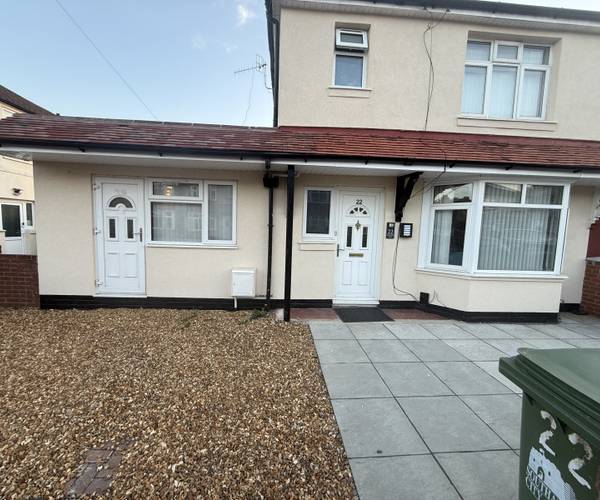 Parking on Jessamine Road, SO16