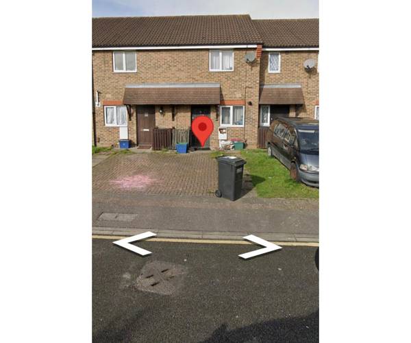 Parking on Carmichael Road, SE25