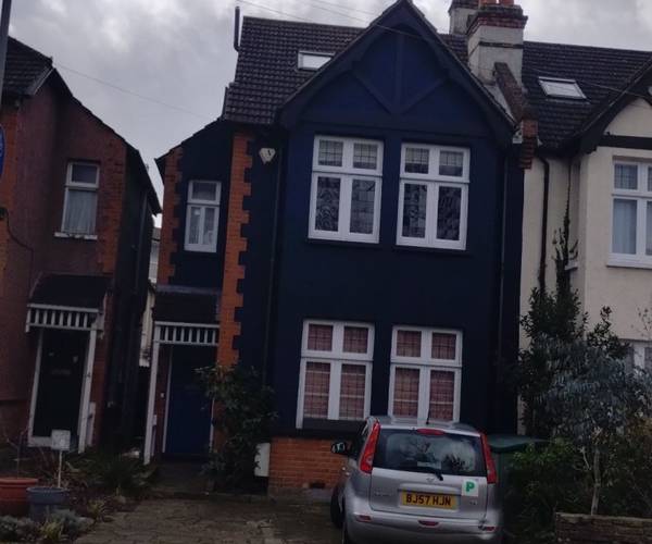 Parking on Woodbines Avenue, KT1
