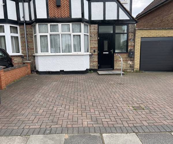 Parking on Kingsbury Road, NW9