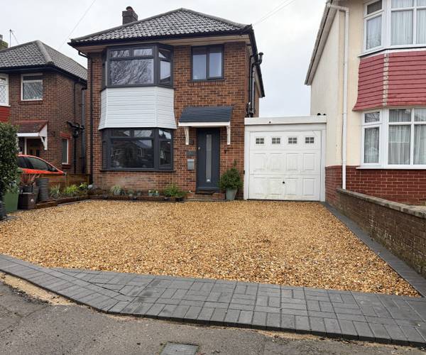 Lyndock Place, SO19