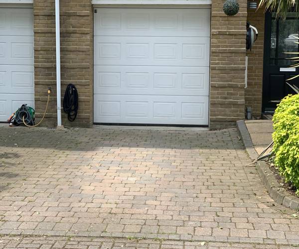 Barker Close, TW9