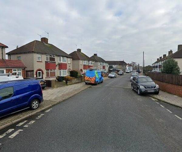Parking on Chatsworth Road, DA1
