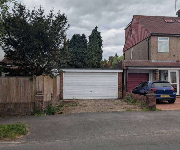 Parking on Mackie Avenue, BN1