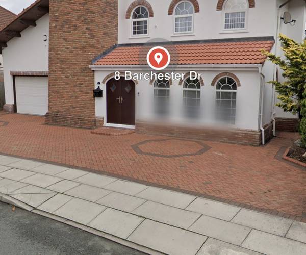 Barchester Drive, L17