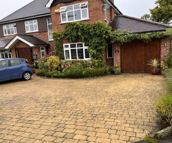 Chapel Lane, WA15