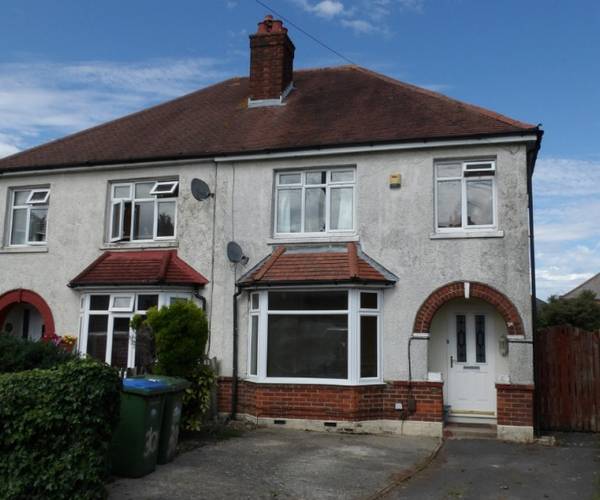 Parking on Violet Road, SO16