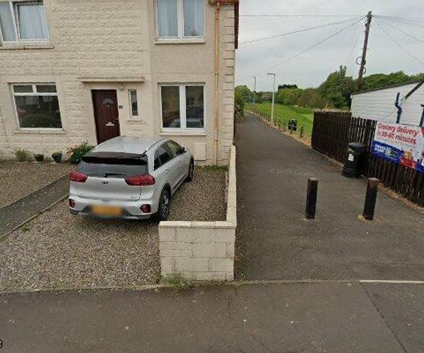 Parking on Woodburn Terrace, KY16
