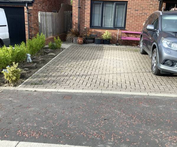 Parking on Alwin Grove, NE13