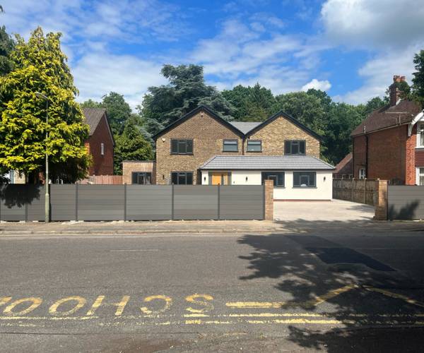 Parking on Oakwood Road, RH6