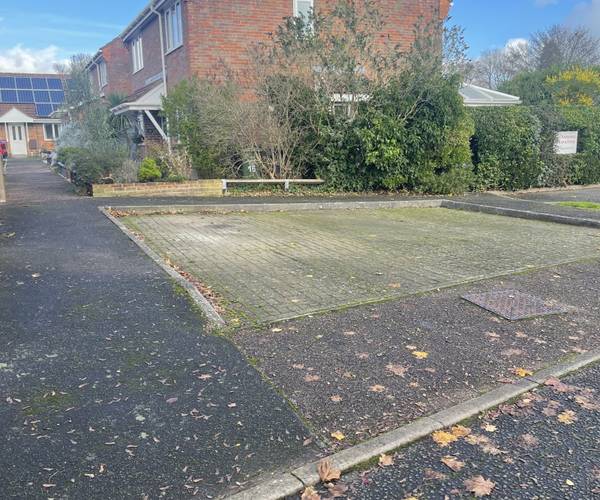 Parking on Pavilion Way, HP6