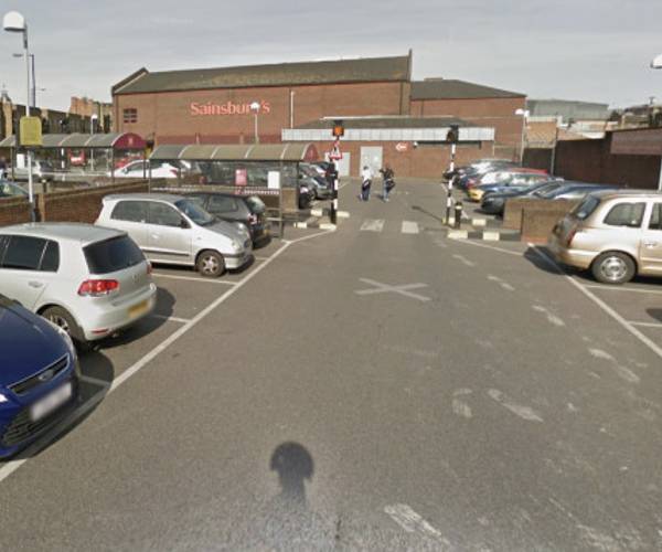 Sainsburys London Islington Car Park