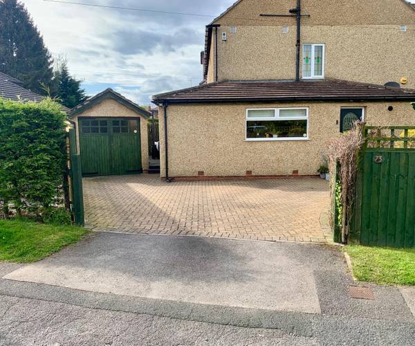 Parking on St. Catherines Road, HG2