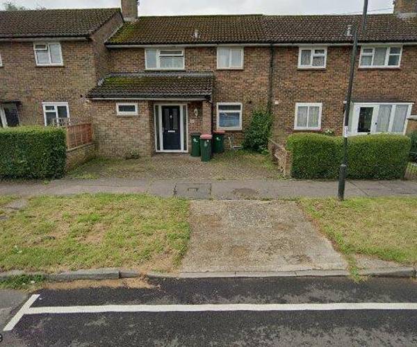 Parking on Railey Road, RH10