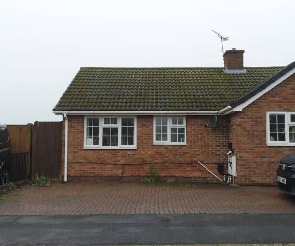 Parking on Hulland View, DE22