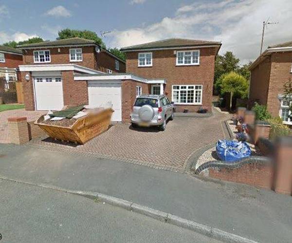Parking on Glasllwch View, NP20
