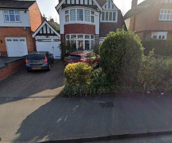 Parking on Salisbury Road, B13