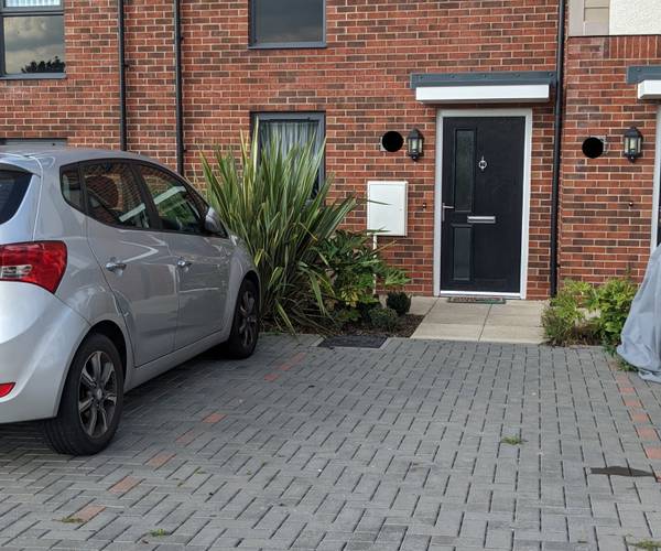 Parking on Maris Lane, LE2