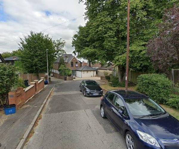 Parking on Knighton Close, IG8