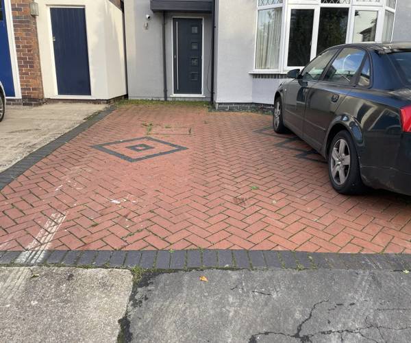 Parking on Wimbledon Road, BS6