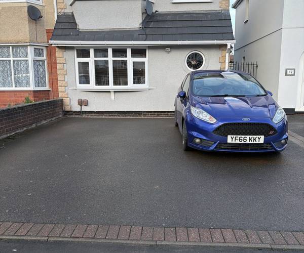 Parking on Greenmoor Road, CV10