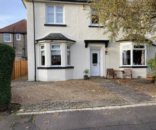Parking on Saughtonhall Terrace, EH12