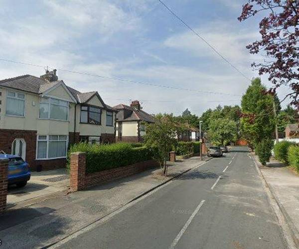 Parking on Devonshire Road, PR2