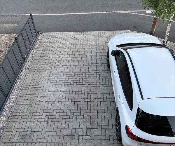 Parking on Deepfield Road, RG12