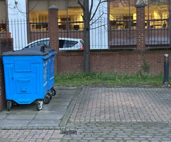 Parking on Great Bridgewater Street, M1