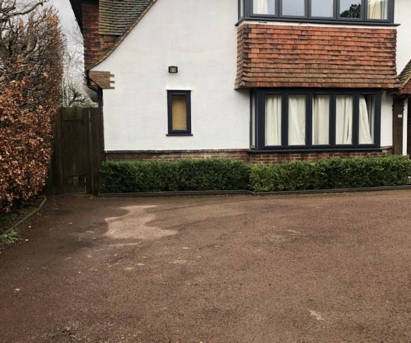 Parking on Woodbury Close, CR0
