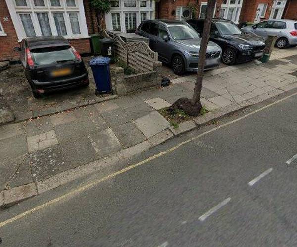 Parking on Cecil Road, W3