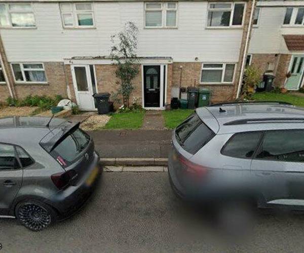 Parking on Moorfield Road, BS48